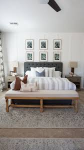 Popular farmhouse paint colors 2021 bedroom carpet. 75 Beautiful Farmhouse Carpeted Bedroom Pictures Ideas September 2021 Houzz