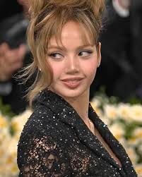 Lisa at MetGala 2025 😍🩶, ., #BORNPINKWORLDTOUR #BORNPINK #PINKVENOM  #Blackpink #Jennie #Jisoo #Lisa #Rosé #Jenchulichaeng