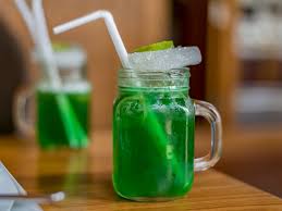 Chlorophyll has strong antimicrobial powers that can work to prevent the growth of bacteria and fungus. Liquid Chlorophyll Benefits And Risks