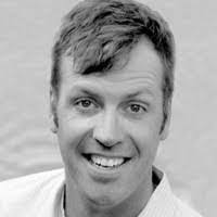 Sonia Hatch's Instagram, Twitter & Facebook