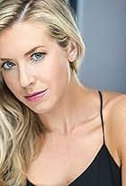 Emily Comerford's Instagram, Twitter & Facebook