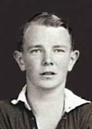 Sub Lieutenant (Air) Evan John BAXTER, '35