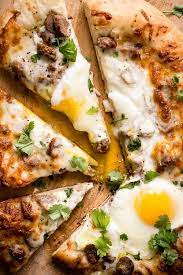 Sausage And Egg Breakfast Pizza Red Star Yeast Recipe Egg Pizza Breakfast Breakfast Pizza Winter Breakfast