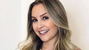 BBB21: Confinada, Carla Diaz manda mimos e recados para amigos famosos