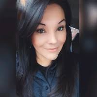 Kelly Tapia's Instagram, Twitter & Facebook