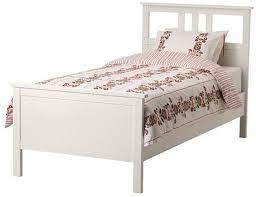 Möbel und gebrauchte haushaltsgeräte kaufen und verkaufen mit kostenlosen kleinanzeigen. Ikea Hemnes Bett Rahmen Weiss Fleck Standard Single Amazon De Kuche Haushalt Wohnen