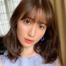 lila 相場清志 hair make upはinstagramを利用しています 発売中の bijinhyakka 5月号の撮影オフショット 小嶋陽菜さんのヘアメイクを担当させていただきました ありがとうございました イエロー オレンジのアイメイ ヘアメイク かっこいい ヘアスタイル