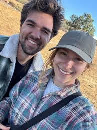 Paul Kipper's Instagram, Twitter & Facebook