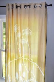 Originally more of a contemporary style these days grommet curtains can be purchased in the most popular styles such as country, traditional or formal. How To Make Grommet Curtains Hgtv