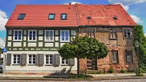 Die großen querschnitte der wandstämme besorgen die grunddämmung, die auch im nordischen klima ausreichen kann. Altbausanierung Extrem Fachwerk Naturstein Und Co Energie Tipp De
