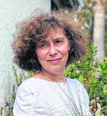 Search Elizabeth Giles Obituaries and Funeral Services