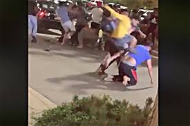 Three People Deported After Surrey Brawl Caught On Camera Rcmp Abbotsford News «save food, fight waste.» was tun, wenn die erdbeeren im kühlschrank nicht mehr so aussehen, wie am ersten tag. three people deported after surrey
