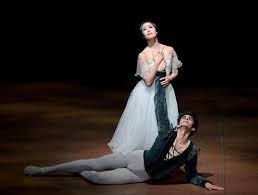Hyo Jung Kang And Constantine Allen In The Pas De Deux From Act 2 Of Stuttgart Ballet S Giselle Photo Copy Male Ballet Dancers Stuttgart Ballet Ballet Giselle