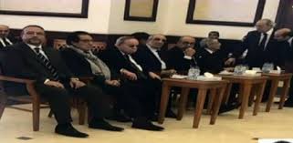 وتوفي الشريف بعد إصابته لفترة طويلة بمرض. Ø¨Ø§ÙÙÙØ¯ÙÙ Ø´Ø§ÙØ¯ Ø²ÙØ±ÙØ§ Ø¹Ø²ÙÙ ÙÙØªØ­Ù Ø³Ø±ÙØ± ÙØµÙÙØª Ø§ÙØ´Ø±ÙÙ ÙÙ Ø§ÙØªØ¸Ø§Ø± ÙØµÙÙ Ø¬Ø«ÙØ§Ù ÙØ¨Ø§Ø±Ù Ø¨ÙØ§Ø¨Ø© Ø§ÙØ´Ø±ÙÙ ÙØ³Ø®Ø© Ø§ÙÙÙØ¨Ø§ÙÙ