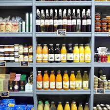 Agencement D Epicerie Fruits Et Legumes En Aveyron Epicerie Fine Italienne Epicerie Fruits Et Legumes