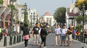 Tak perlu merasa khawatir harus bayar mahal karena deretan spot foto malam hari berikut ini bisa anda kunjungi tanpa harus membayar sepeserpun. Tempat Wisata Di Semarang Kota Lama Hingga Umbul Sidomukti Untuk Lebaran