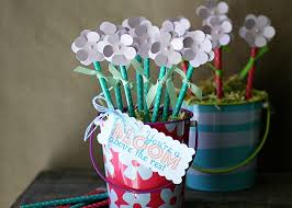 Gift card bouquet for teacher. 50 Fun And Creative Teacher Appreciation Ideas The Dating Divas