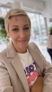 Melanie Van Seters (Class of 2001)