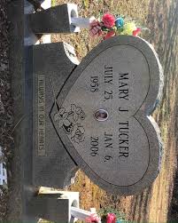 Mary Julie Baskerville Tucker (1958-2006)