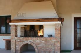 Muraturi asortate, preparare pas cu pas. Caminetti Barbecue Muratura A Legna Da Interno Ed Esterno Progettati E Costruiti Da Onor E Borin Guarda Tutte Le Caminetti Caminetti Rustici Camino In Mattoni