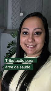 A tributação de clínicas pode variar mais de 40% conforme o regime  escolhido. Um planejamento tributário bem feito reduz custos, evita riscos  e garante segurança jurídica para profissionais da saúde. Sua clínica