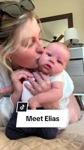 Tara Arceneaux's Instagram, Twitter & Facebook