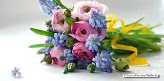 Hochzeit ist für uns die hohe ehre ihr fest blumig zu gestalten. Blumen Fur Den Brautstrauss Wann Bluht Was