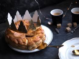 Decouvrez Notre Recette Facile Et Rapide De Galette Des Rois Facile Sur Cuisine Actuelle Ret Galette Des Rois Facile Recette Galette Recette Galette Des Rois