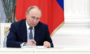 Putin zagrozil "vsem, ki skušajo ...
