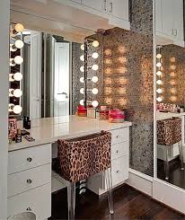 Choosing Dressing Table Lights 4 Stunning Decor Tips Home Home Decor Sweet Home