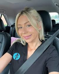 Natural Habitat 🐾🩺👩🏼‍⚕️ A big week! Visited @heybudfamilyvet 🐾 and  annual photoshoot complete @babypetsco 🤎🐾 Dropping soon 👀 Last photo is  12 year old me and to this day, I miss that