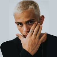 2700+ "Persons" profiles