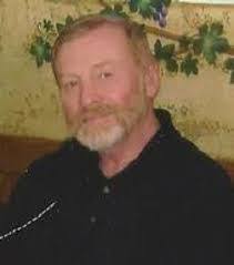 Dennis Ebel's Instagram, Twitter & Facebook