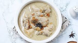 Opor ayam merupakan salah satu menu yang wajib ada ketika lebaran. Temukan Rahasia Resep Opor Ayam Putih Teman Makan Ketupat Lebaran Terfavorit Bukareview
