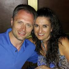 What kind of sugar replacement or sweetener is recommended?