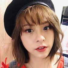 龍表示：我的粉絲也太傻了吧只能說可能太激動手機拿反了🤣