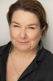 Bronwyn Bradley's Instagram, Twitter & Facebook