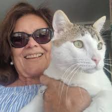 Alicia Troche Urtazú (@trochita2402)