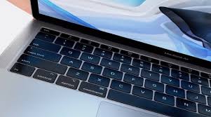 In parts of the country such as las vegas, phoenix and arizona, summer highs can reach over 100 degrees fahrenheit. Macbook Air 2018 Ist Da Apple Aktualisiert Seinen Notebook Klassiker Endlich