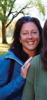 Sandy Snowden's Instagram, Twitter & Facebook