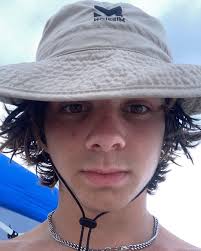 Wesley Thorne (@wesleythorne712) • Instagram photos and videos