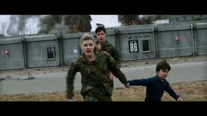 Dan akhirnya aku terkena virus 5th wave setelah diracun oleh group penggila ben parish dan nugget. Ben Cassie And Sam The 5th Wave Waves Movies