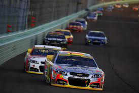 He can't even guarantee he will race again. Jeff Gordon S Last Race Nascar Career Ends At Martinsville Racing News