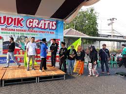 Lowongan kerja terbaru di gresik. Serikat Pekerja Pt Kas Gresik Berangkatkan 700 Pemudik Berita Gresik