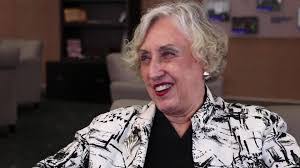 Faye Dahl's Instagram, Twitter & Facebook