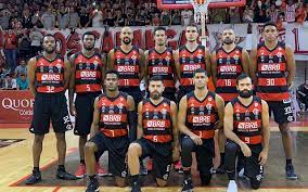 O flamengo garantiu a classificação para a decisão da champions league américas (o equivalente, no basquete masculino, à libertadores) após derrotar o são paulo, na noite deste domingo (11). Franco Balbi Decide E Flamengo Estreia Com Vitoria Na Champions League De Basquete Flamengo Coluna Do Fla