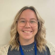 Ashley Donahoo's Instagram, Twitter & Facebook