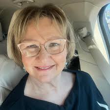 Do we ever have any live Bluegrass in East Mesa?