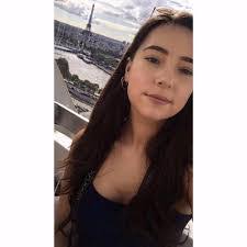 Laura Conboy's Instagram, Twitter & Facebook