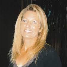 Wendi Schaefer's Instagram, Twitter & Facebook